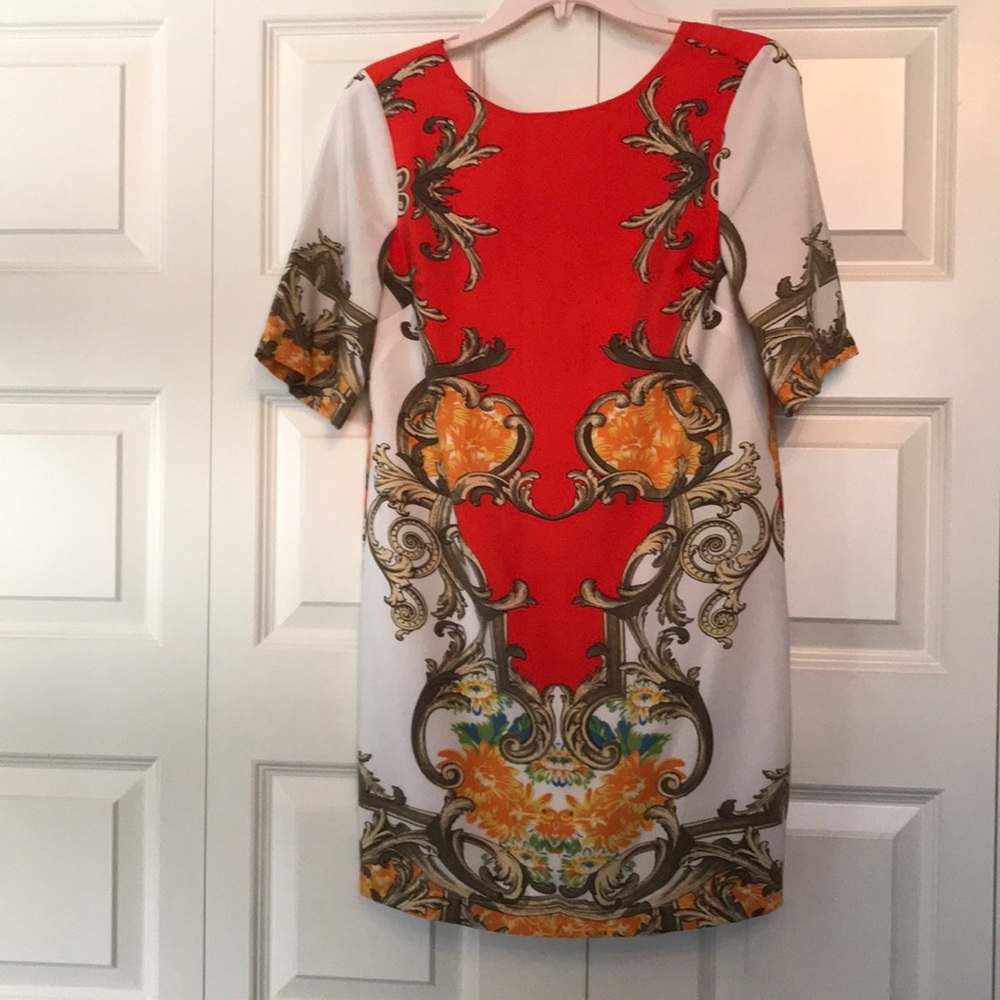 Women’s Asos sz 0 Versace style pattern mini dress